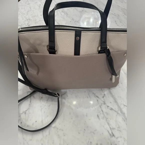 ❤️SOLD❤️ NEW Nine West Cashmere Grey Beige Black Shoulder Bag Crossbody Purse - Picture 8 of 13